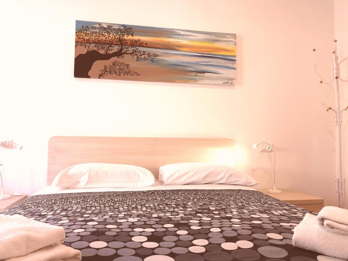 Academy Hotel Fiumicino Eksteriør billede